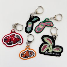 画像6: CYNCA ワッペンキーホルダー ウツボカズラ (6)