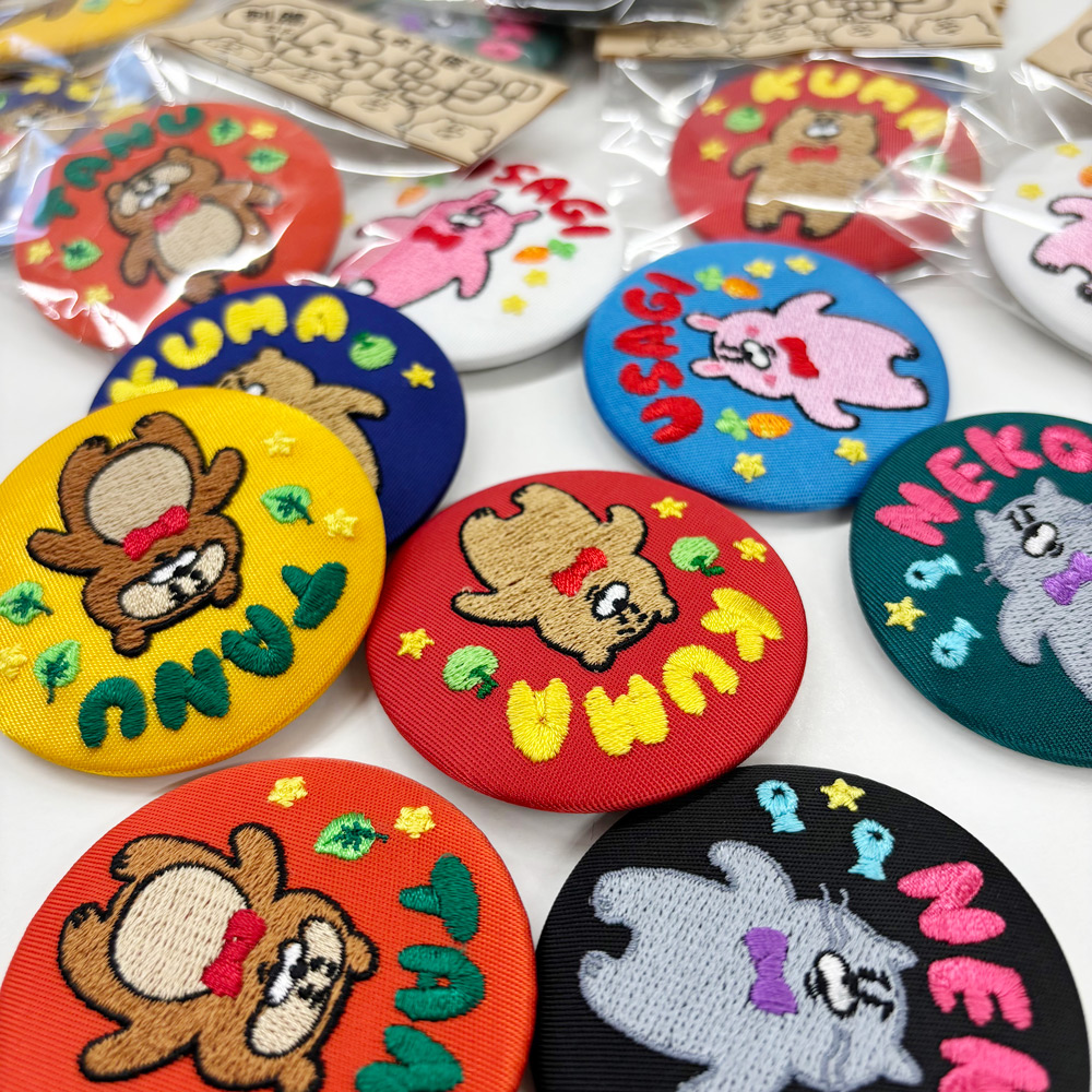 しょんぼりず 刺繍缶バッジ